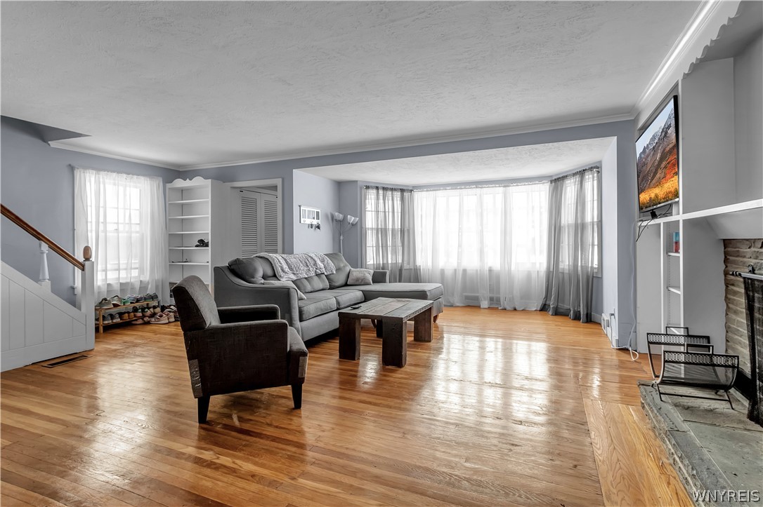 159 Avery Avenue Buffalo, NY 14216 - Photo 3 of 31