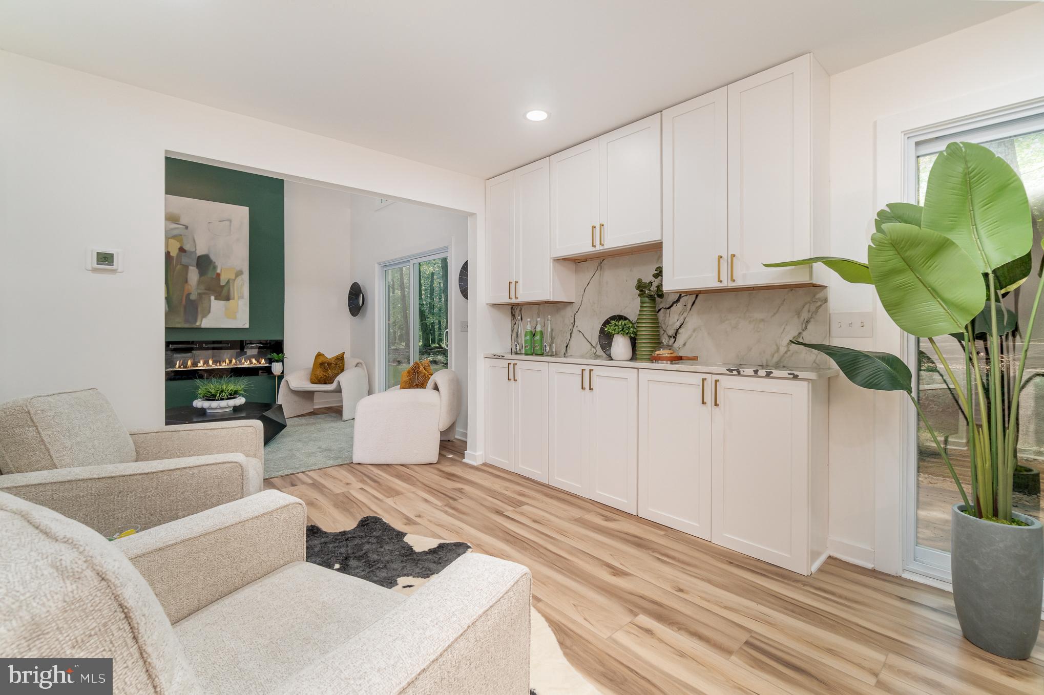 555 Hilltop Road Hummelstown, PA 17036 - Photo 24 of 56 a living room with furniture and a potted plant