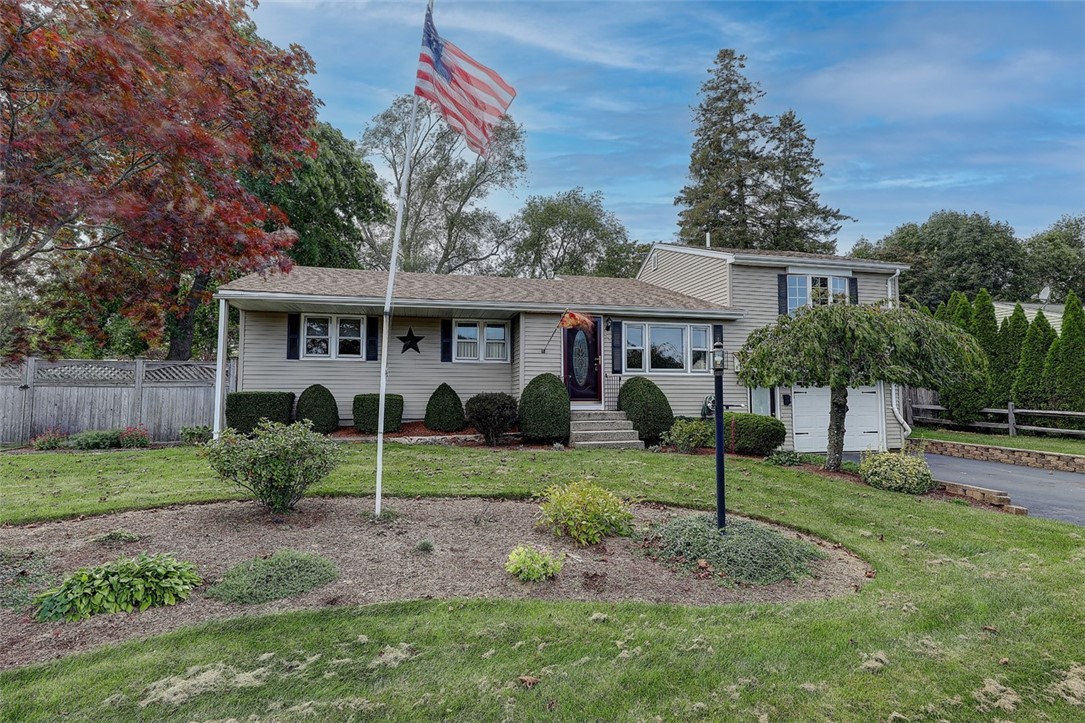 51 Montcalm Road Warwick, RI 02889 - Photo 1 of 26 Gallery Image 1