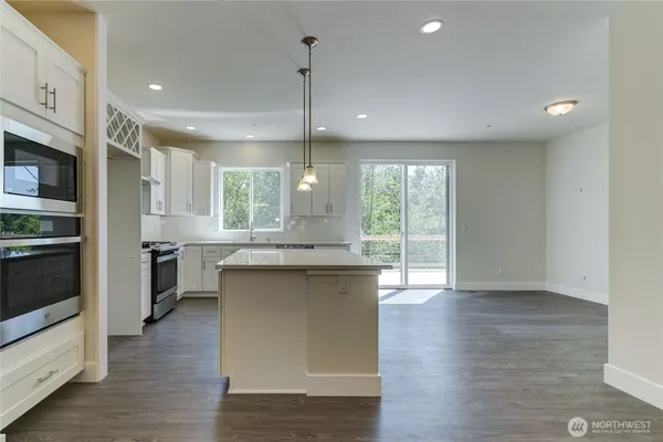 $634,950 | 2403 79th Avenue Southeast, Unit 110, Tumwater, WA 98501