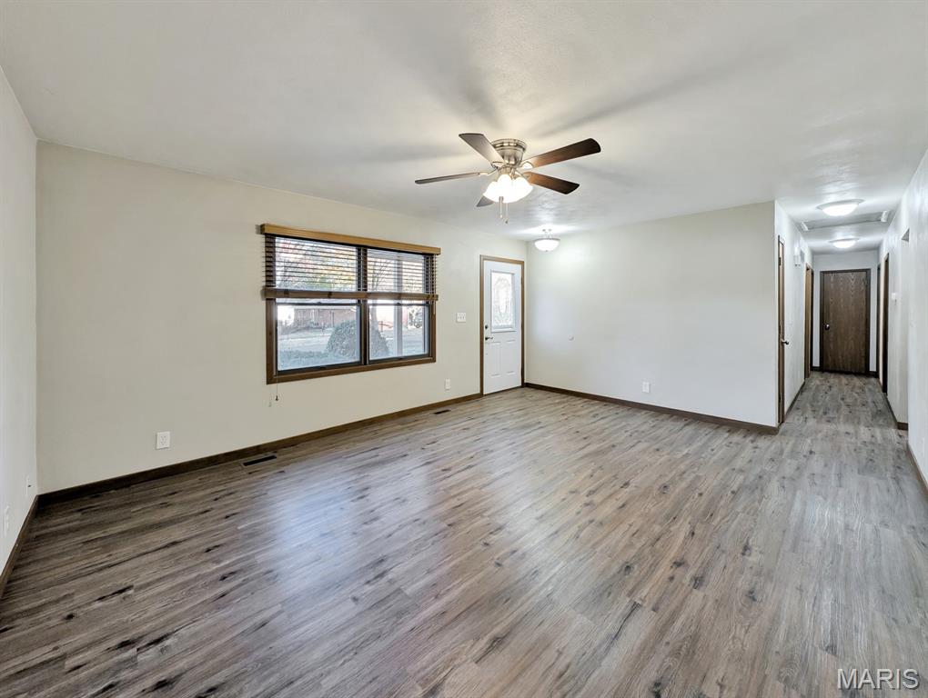 114 Kenneth Drive Troy, IL 62294 - Photo 5 of 27