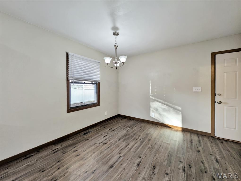 114 Kenneth Drive Troy, IL 62294 - Photo 10 of 27