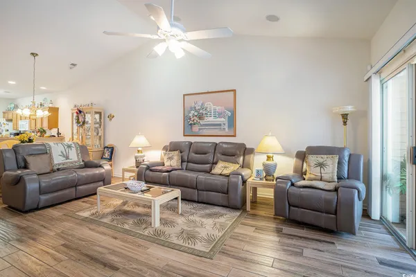 $359,000 | 119 Chenoa Drive, Unit 4D, Murrells Inlet, SC 29576