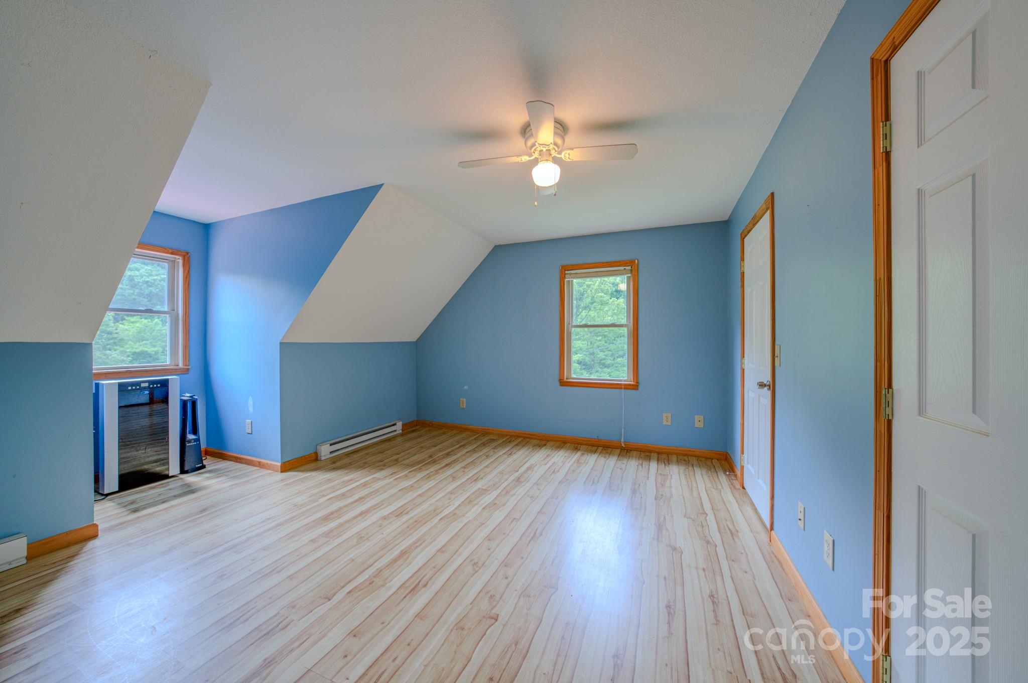8851 Grapevine Road Marshall, NC 28753 - Photo 23 of 32 Gallery Image 23