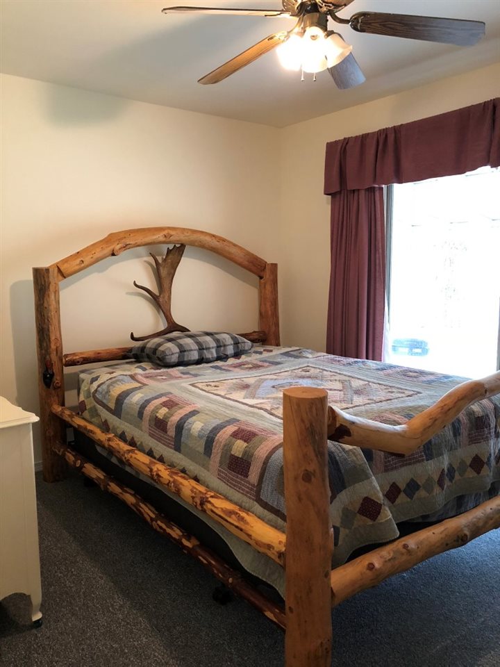 3822 East Lane Park Road Mead, WA 99021 - Photo 13 of 20 Gallery Image 13