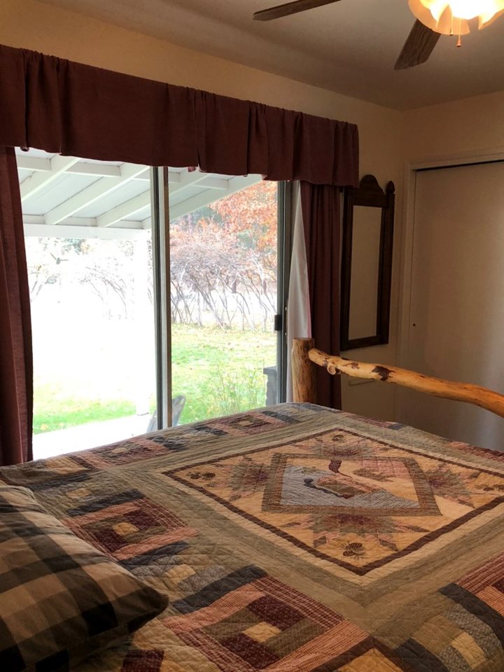 3822 East Lane Park Road Mead, WA 99021 - Photo 14 of 20 Gallery Image 14