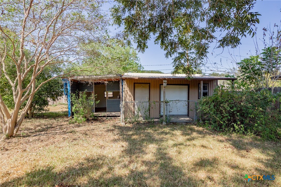 608 Berwick Road Victoria, TX 77904 - Photo 27 of 31 a view of a house with a tree in front of it