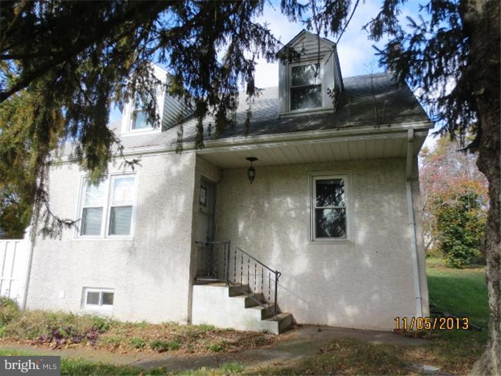415 South Trooper Road Norristown, PA 19403 - Photo 4 of 25 Gallery Image 4