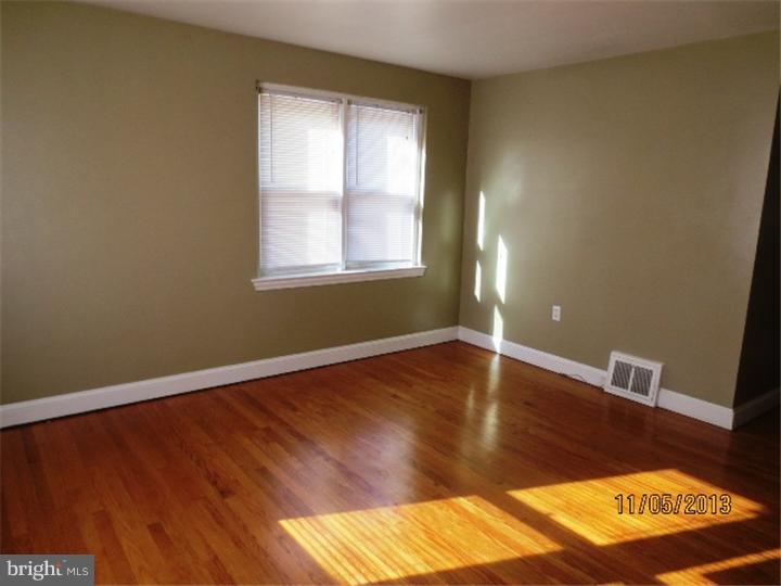 415 South Trooper Road Norristown, PA 19403 - Photo 5 of 25 Gallery Image 5
