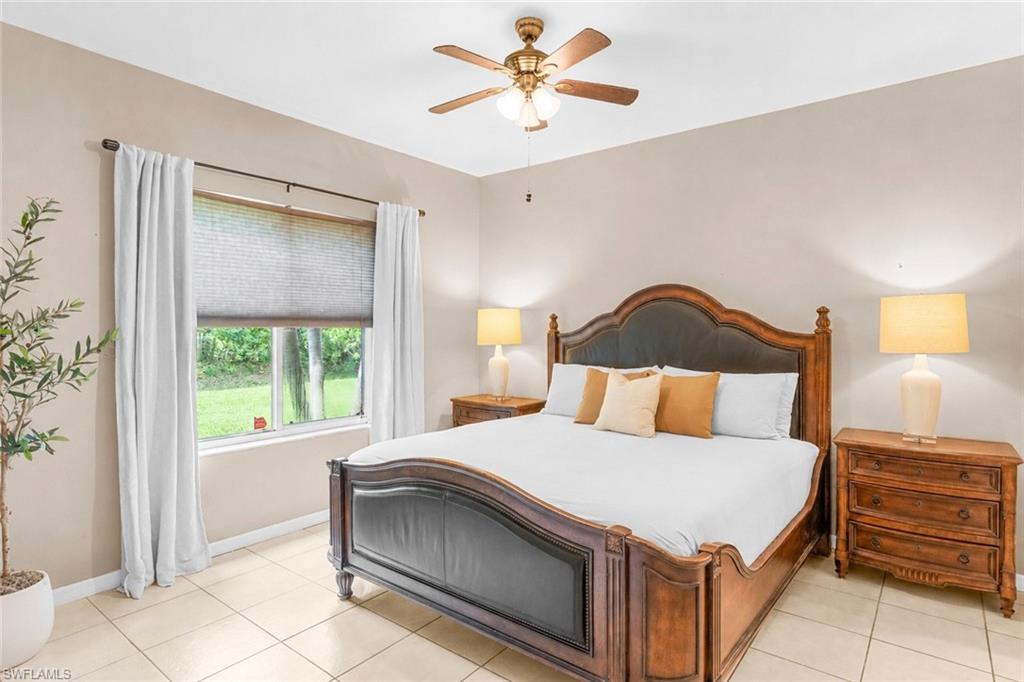 5470 16th Place Southwest, Unit 101 Naples, FL 34116 - Photo 10 of 17