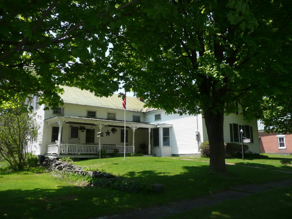 1476 Main Street Sheldon, VT 05483 - Photo 3 of 12
