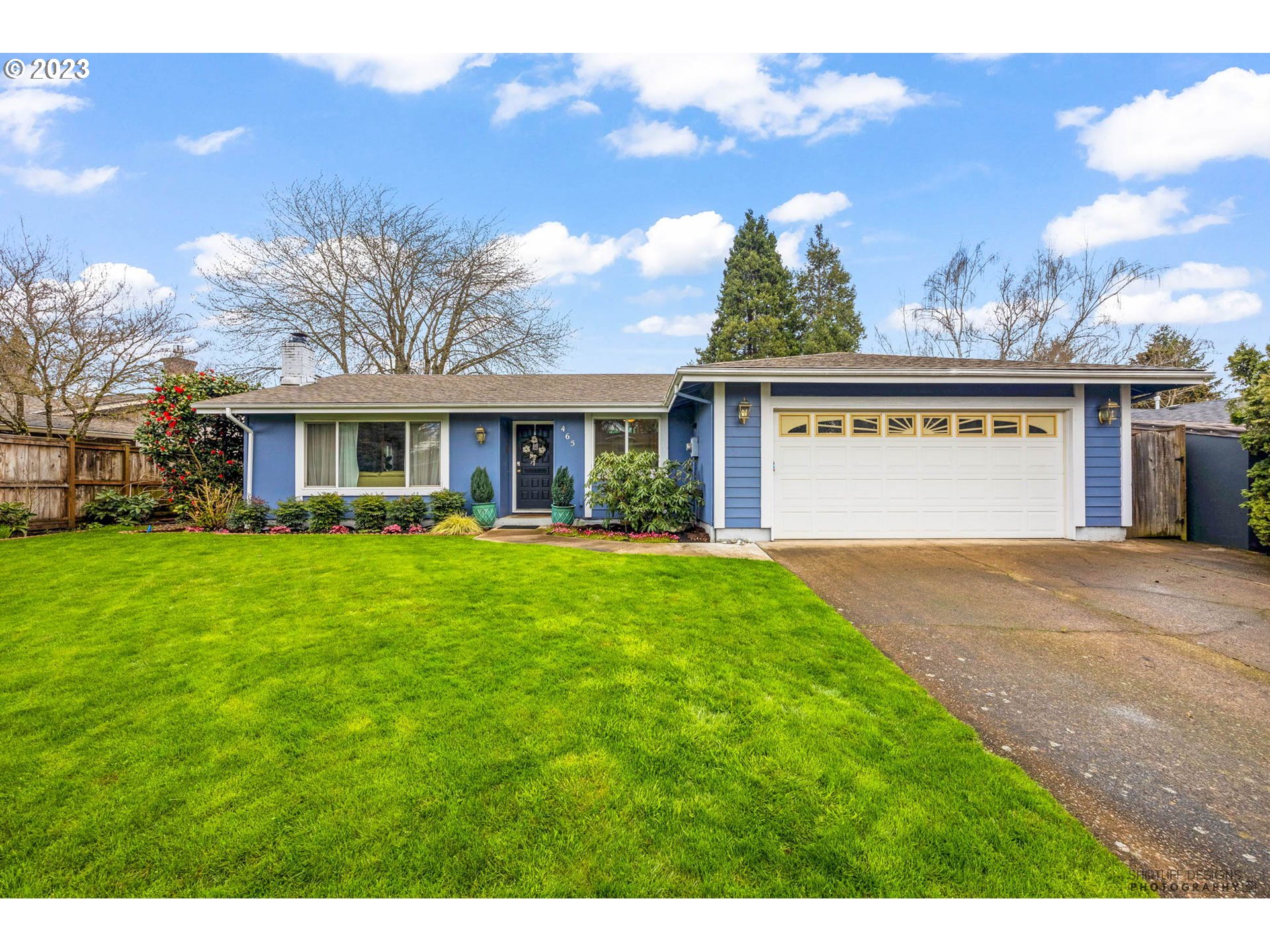 465 Mar Loop Eugene, OR 97401 - Photo 2 of 36