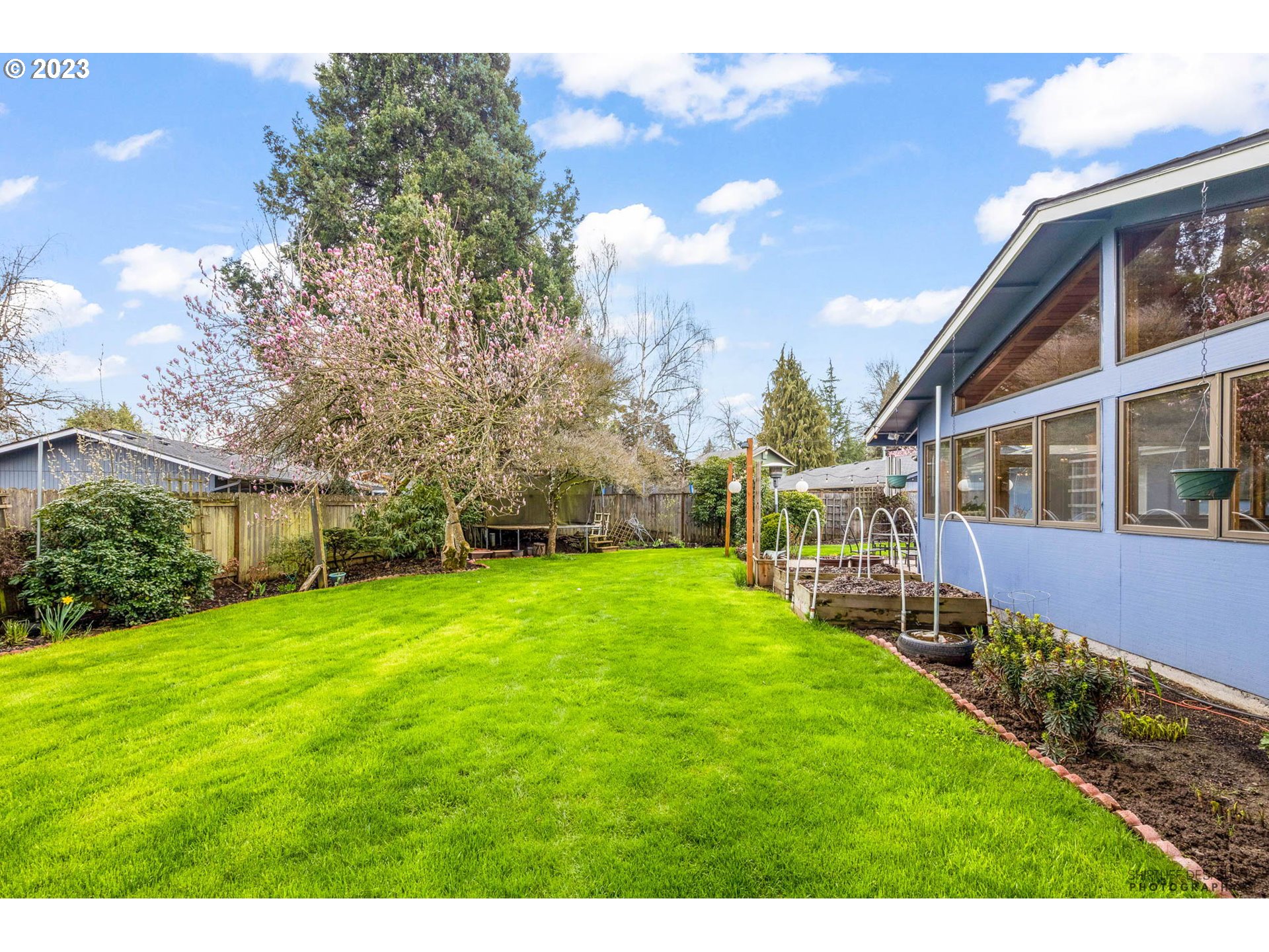 465 Mar Loop Eugene, OR 97401 - Photo 35 of 36