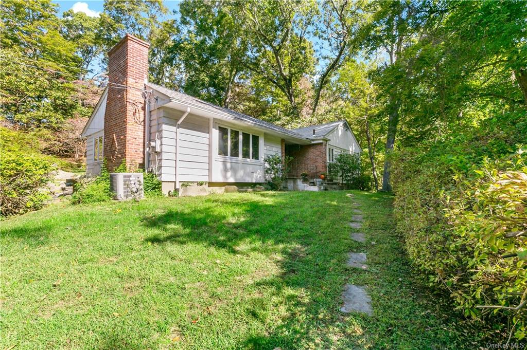 85 Moseman Avenue, Katonah, NY 10536 Compass