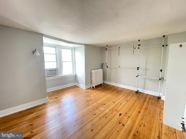 $2,200 | 445 Nevin Street, Lancaster, PA 17603