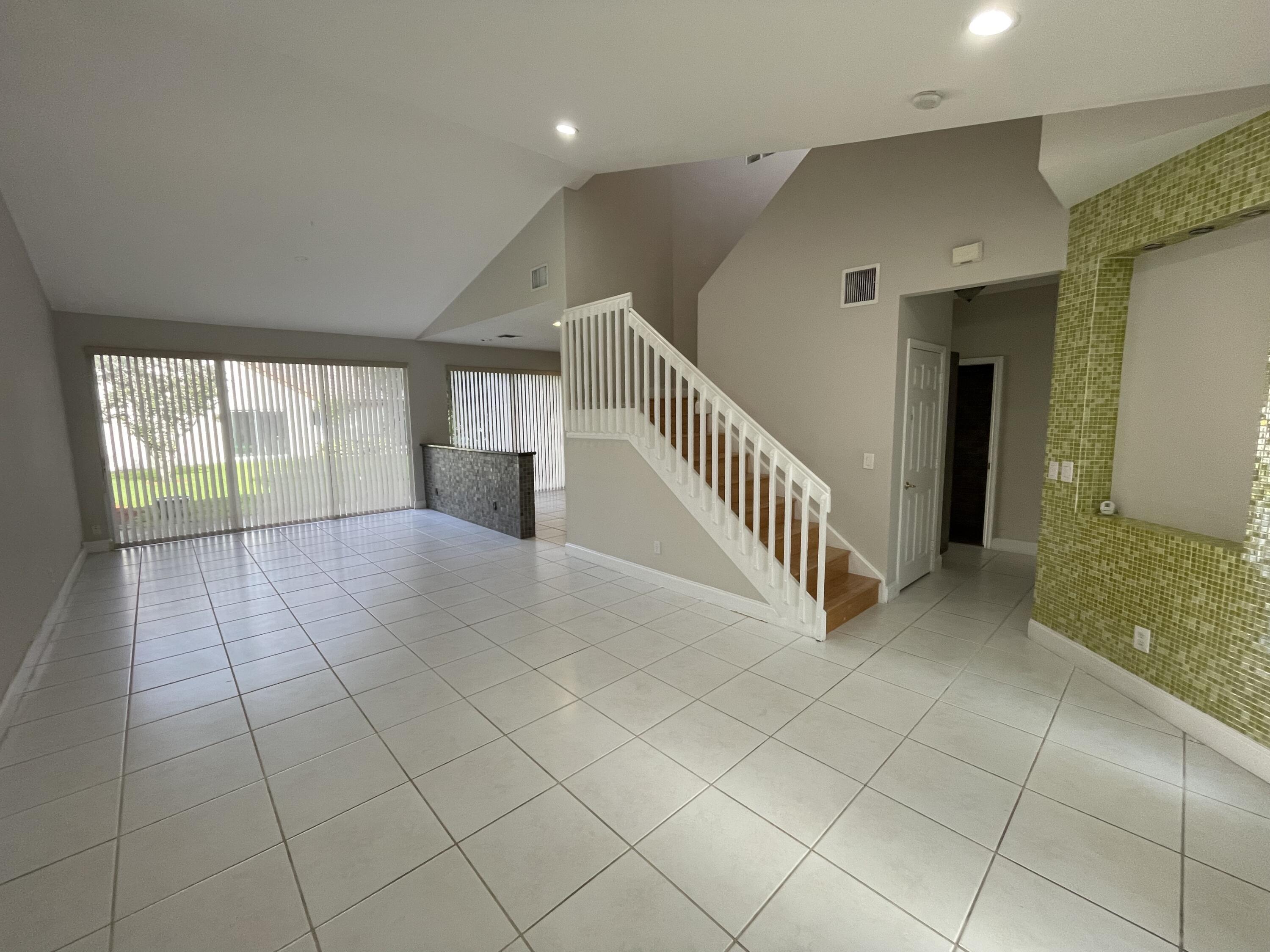 23395 Water Circle Boca Raton, FL 33486 - Photo 2 of 11 Front Living Room