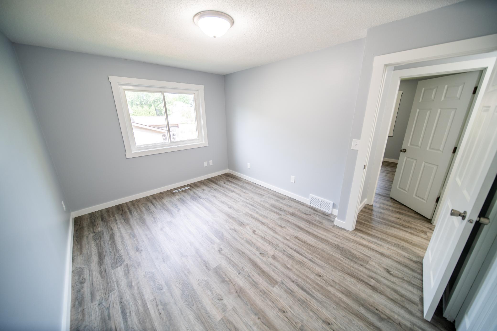 2423 59th Street Northwest Rochester, MN 55901 - Photo 7 of 52