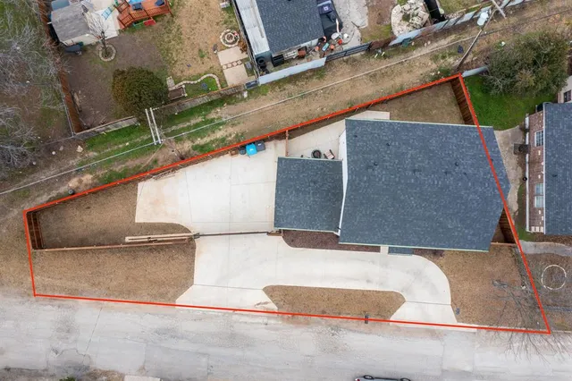 a view of outdoor space