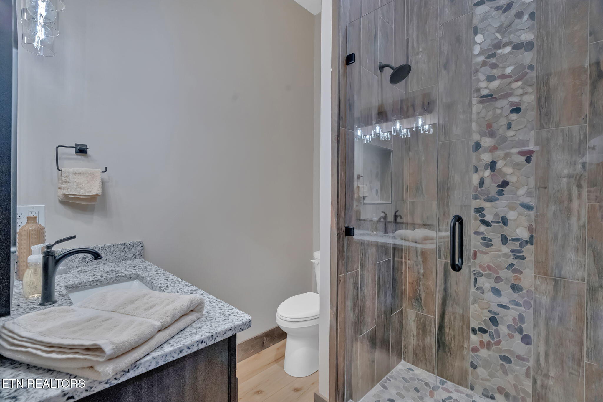 3369 Robeson Road Sevierville, TN 37862 - Photo 13 of 30 90-web-or-mls-DSC04810