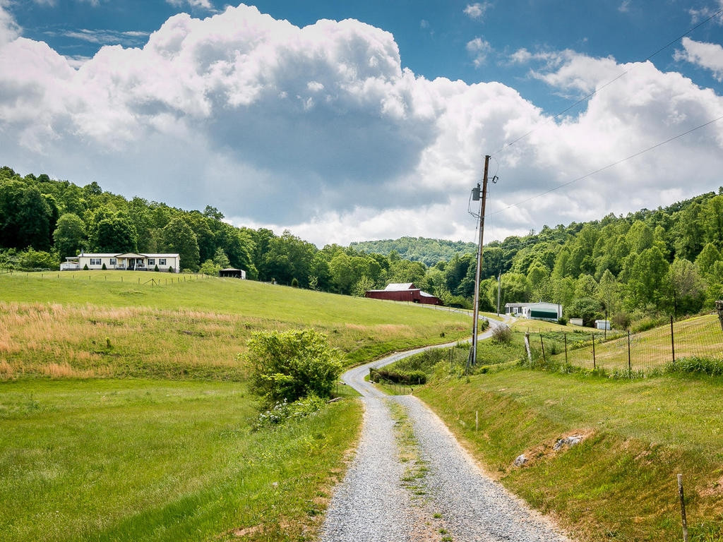 1088 Reedy Creek Road Bristol, TN 37620 - Photo 1 of 24 Photo 1