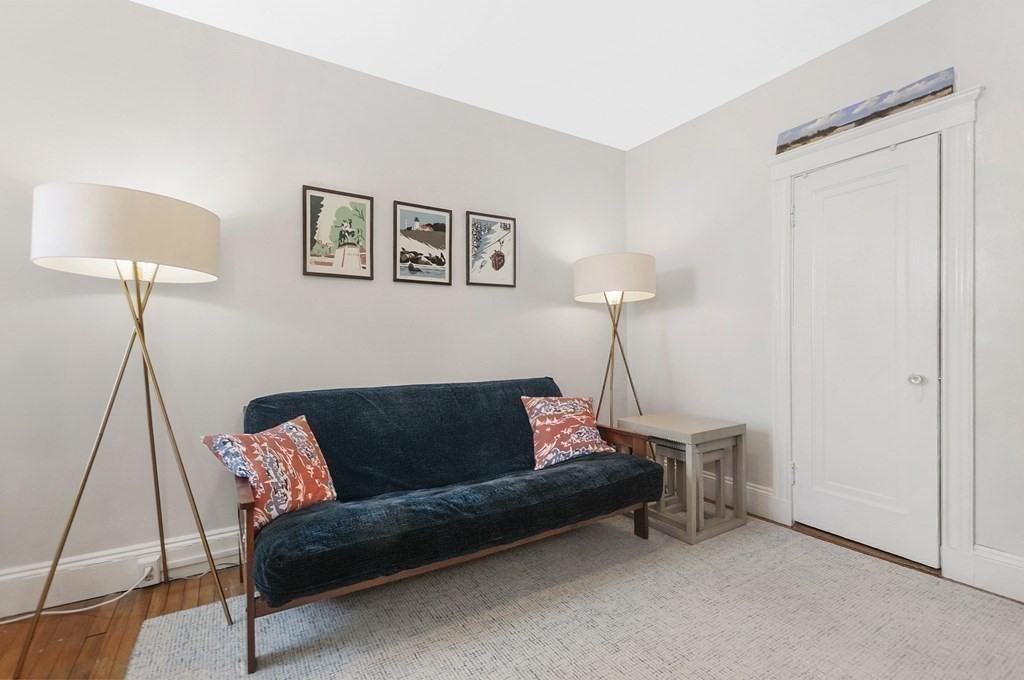 31 Winslow Road, Unit 5 Brookline, MA 02446 - Photo 17 of 21
