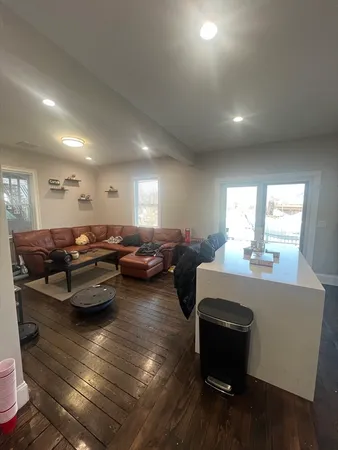 $5,200 | 15 Washburn Street, Unit 3, Boston, MA 02125