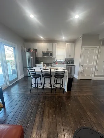 $5,200 | 15 Washburn Street, Unit 3, Boston, MA 02125