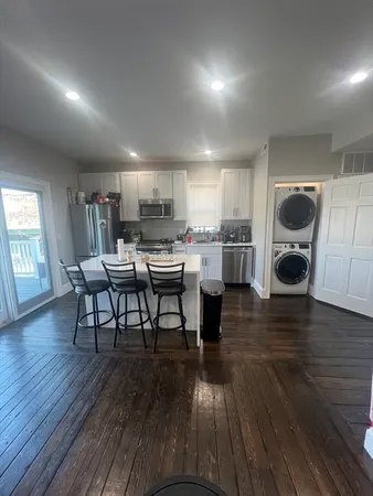 $5,200 | 15 Washburn Street, Unit 3, Boston, MA 02125