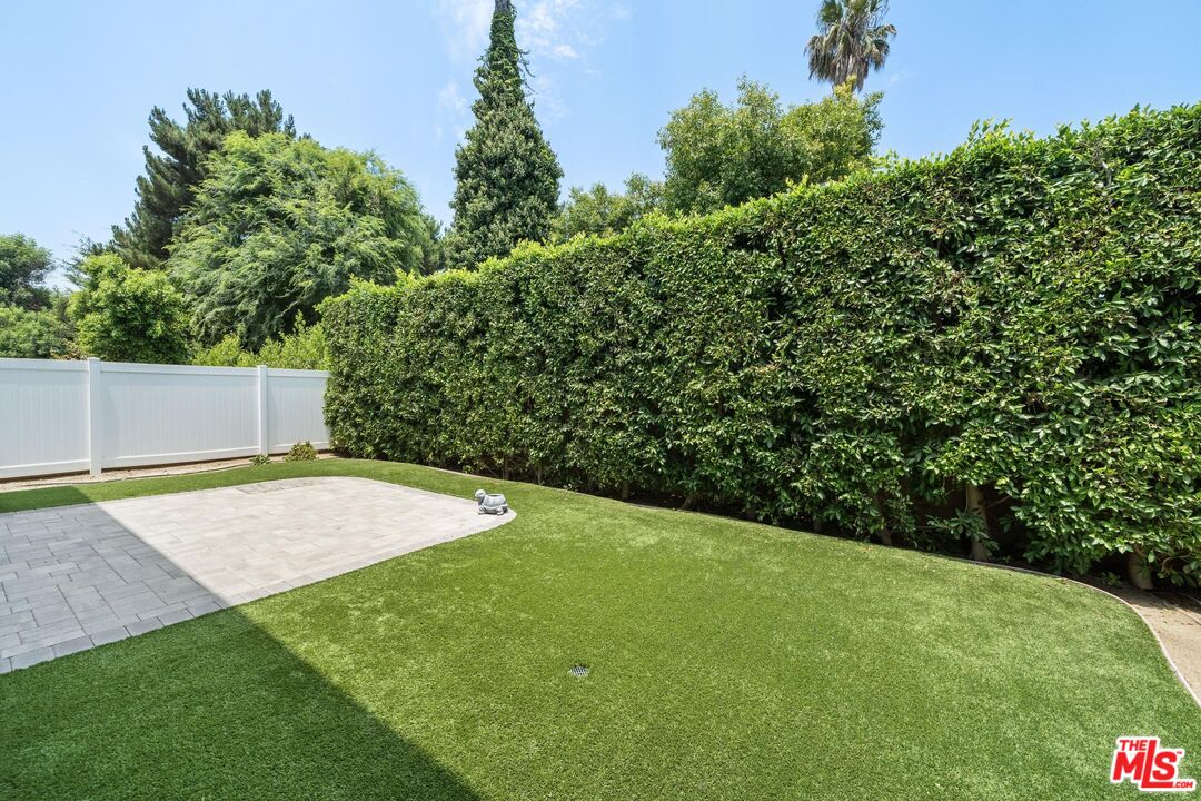 15603 Lilli Way Van Nuys, CA 91406 - Photo 15 of 15