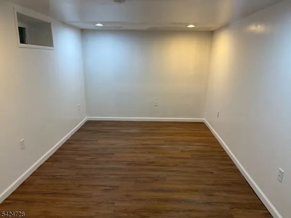 $4,500 | 80 Gates Road, Somerset, NJ 08873