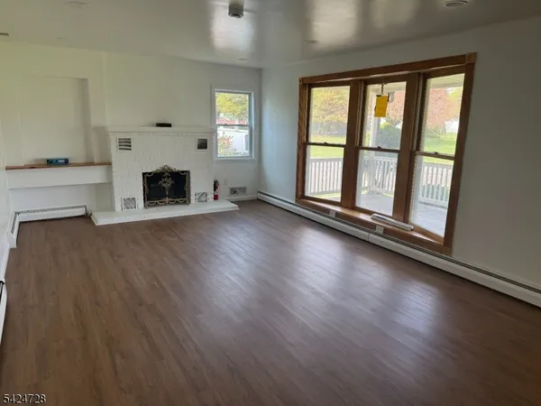 $4,500 | 80 Gates Road, Somerset, NJ 08873