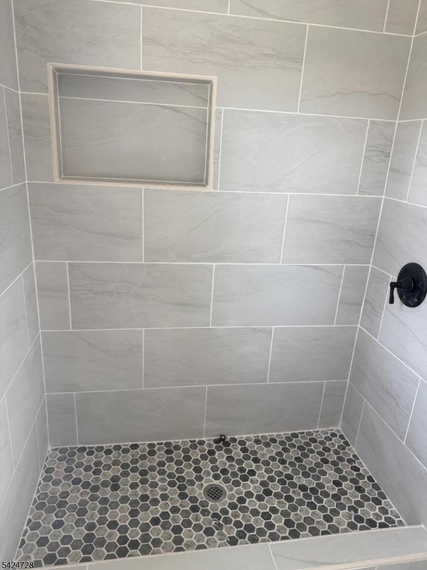 80 Gates Road Somerset, NJ 08873 - Photo 9 of 17 a bathroom with a shower