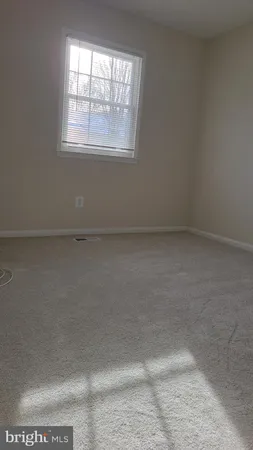$2,700 | 2055 Pilgrim Drive, Woodbridge, VA 22192