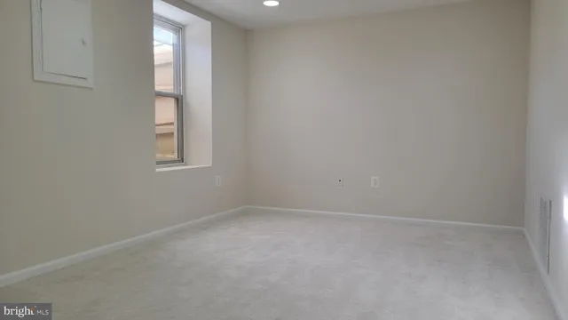 $2,900 | 2055 Pilgrim Drive, Woodbridge, VA 22192