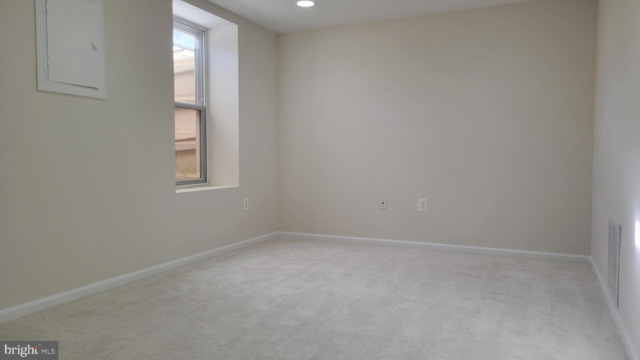 2055 Pilgrim Drive Woodbridge, VA 22192 - Photo 27 of 30