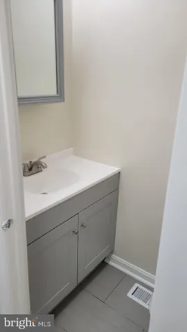 $2,900 | 2055 Pilgrim Drive, Woodbridge, VA 22192