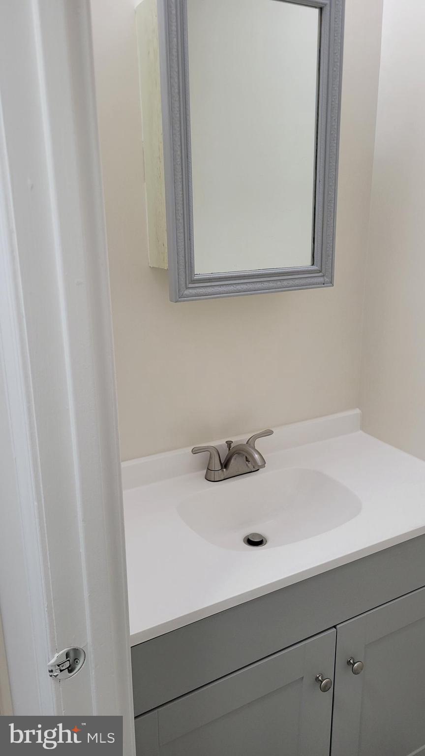 2055 Pilgrim Drive Woodbridge, VA 22192 - Photo 10 of 30