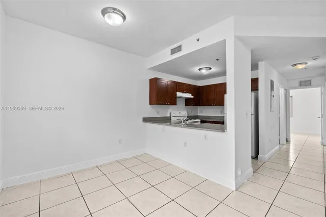 $2,200 | 2469 West 78th Street, Unit 106, Hialeah, FL 33016