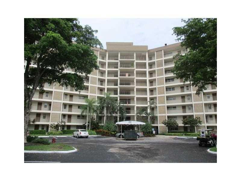 3090 North Course Drive, Unit 501 Pompano Beach, FL 33069 - Photo 1 of 15 Exterior Front