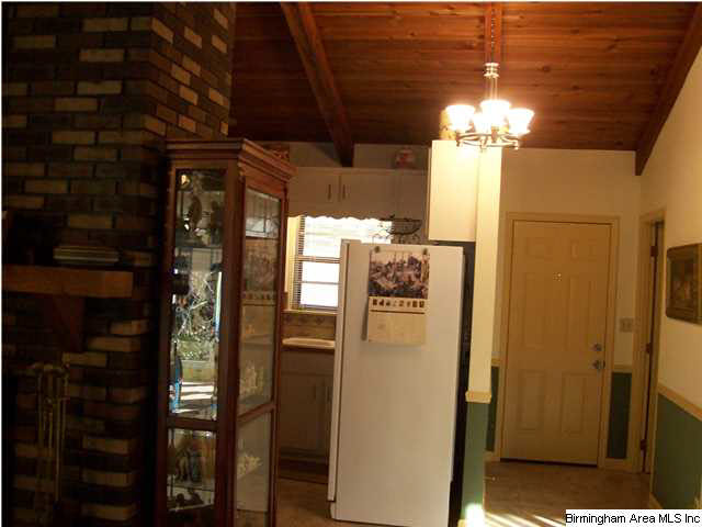 301 Allen Road Pell City, AL 35128 - Photo 7 of 28