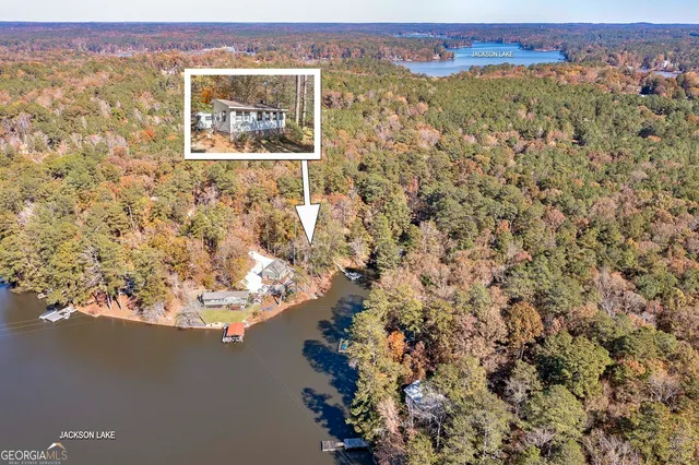 a view of a lake with a mountain view