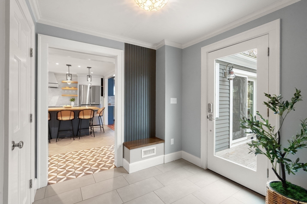 22 Garfield Road Belmont, MA 02478 - Photo 12 of 32