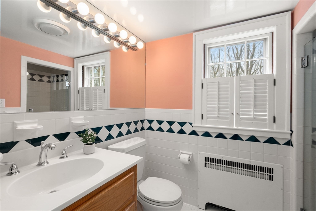 22 Garfield Road Belmont, MA 02478 - Photo 18 of 32