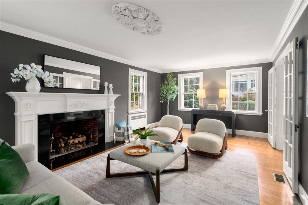 22 Garfield Road Belmont, MA 02478 - Photo 3 of 32