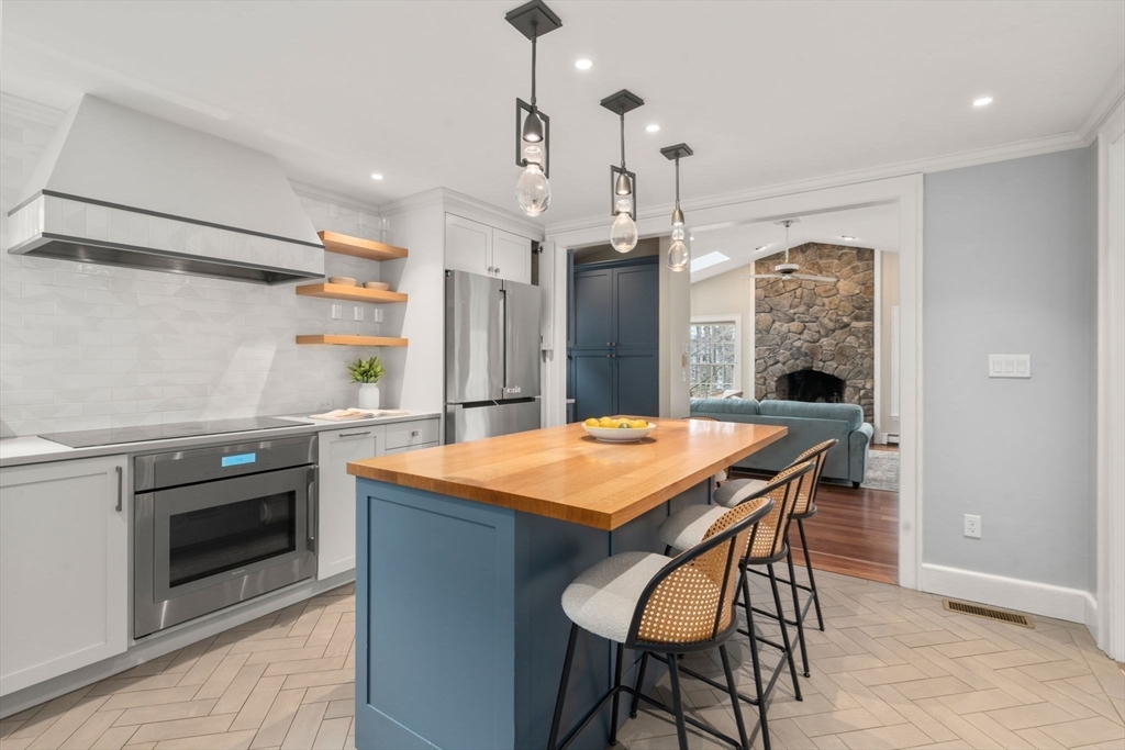 22 Garfield Road Belmont, MA 02478 - Photo 8 of 32