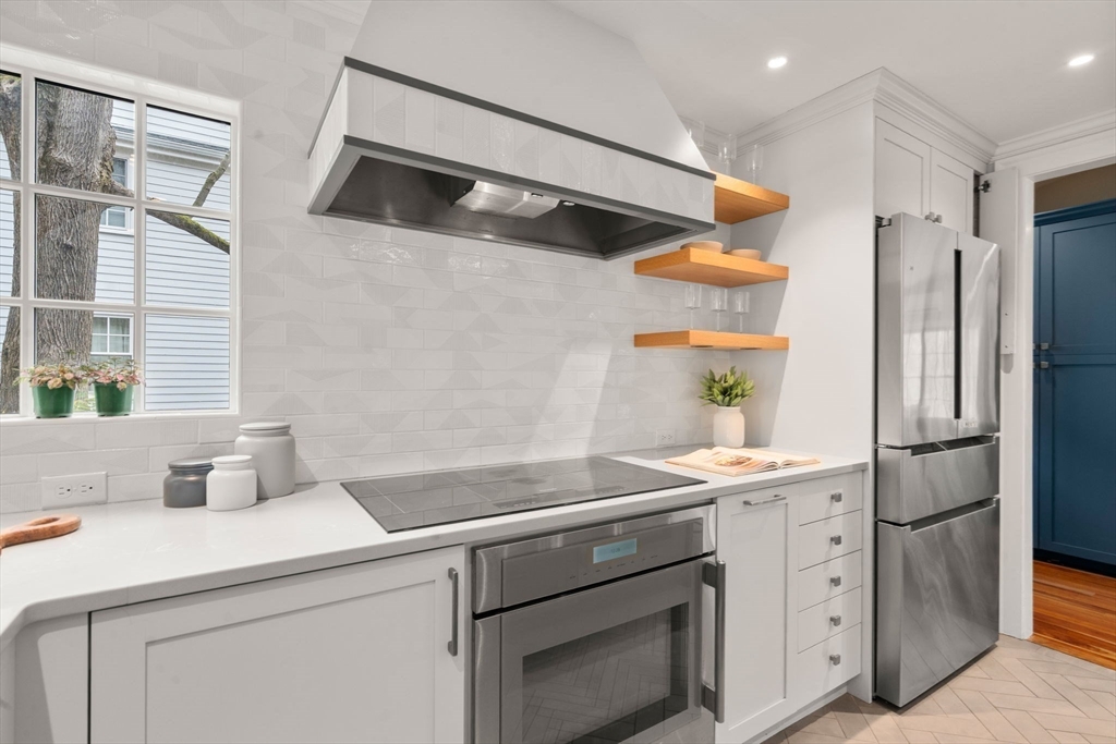 22 Garfield Road Belmont, MA 02478 - Photo 10 of 32