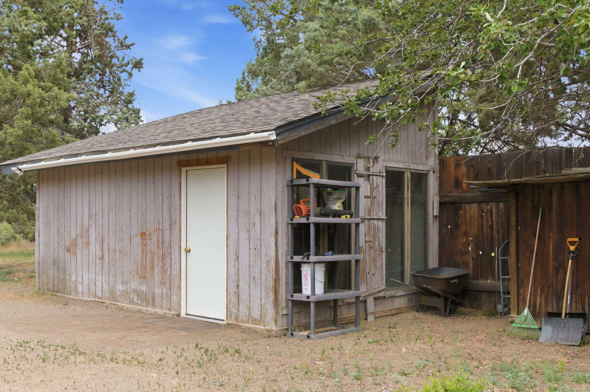 67325 Fryrear Road Bend, OR 97703 - Photo 14 of 21 19-web-or-mls-DSC_5010