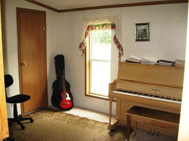 23480 Bohn Road Belleville, MI 48111 - Photo 11 of 15 Photo 11
