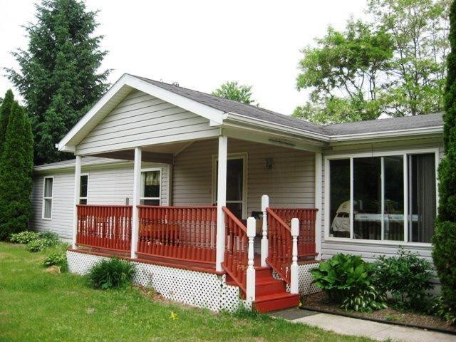 23480 Bohn Road Belleville, MI 48111 - Photo 2 of 15 Photo 2