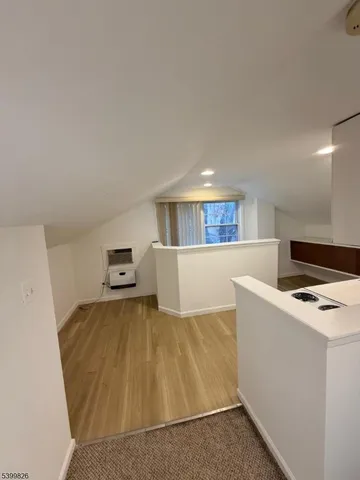 $1,650 | 131 Pine Street, Montclair, NJ 07042